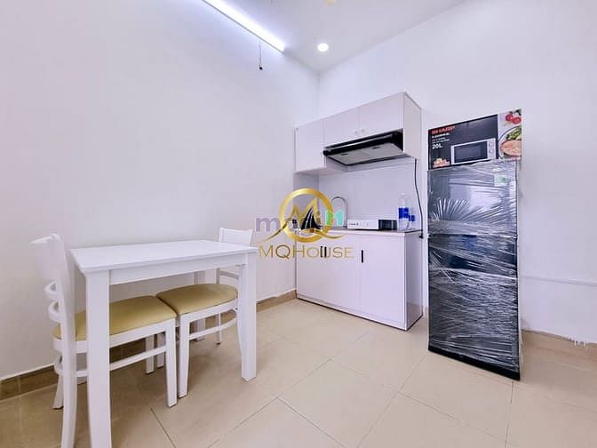 Hình ảnh (*Hình thật giá thật*) Studio full nội thất ngay Trần Hưng Đạo