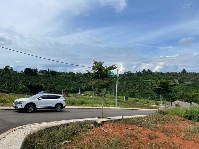 Hình ảnh Bán đất gần chợ Lộc An - cách quốc lộ 20 chỉ 200m.