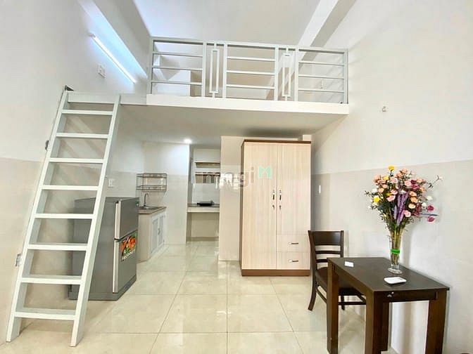 Hình ảnh DUPLEX full nội thất nằm trục đường Nguyễn Thị Thập , gần RMIT