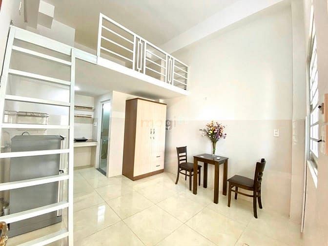 Hình ảnh DUPLEX full nội thất nằm trục đường Nguyễn Thị Thập , gần RMIT
