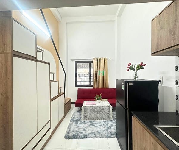Hình ảnh DUPLEX full nội thất nằm trục đường Nguyễn Thị Thập , gần RMIT