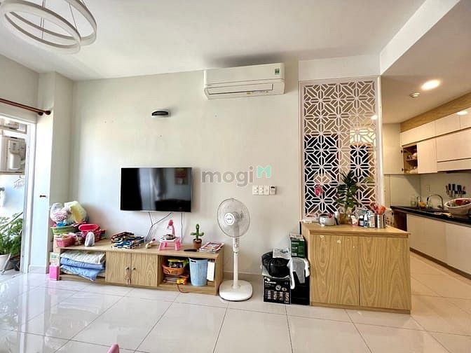 Hình ảnh Charmington La Pointe - bán gấp 1PN 50m2 full nội thất 2tỷ500 bao hết
