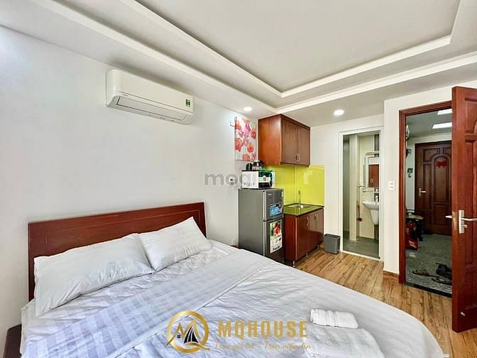 Hình ảnh Cho thuê phòng hẻm 15A Lê Thánh Tôn - Thái Văn Lung thang máy Quận 1