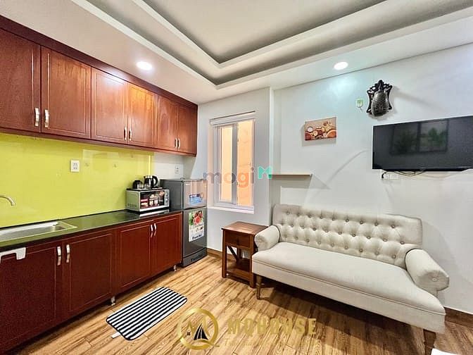 Hình ảnh Cho thuê phòng hẻm 15A Lê Thánh Tôn - Thái Văn Lung thang máy Quận 1