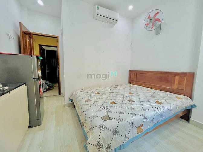 Hình ảnh (*Hình thật giá thật*) Studio full nội thất ngay Hồ Hảo Hớn