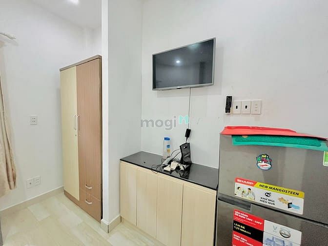 Hình ảnh (*Hình thật giá thật*) Studio full nội thất ngay Hồ Hảo Hớn
