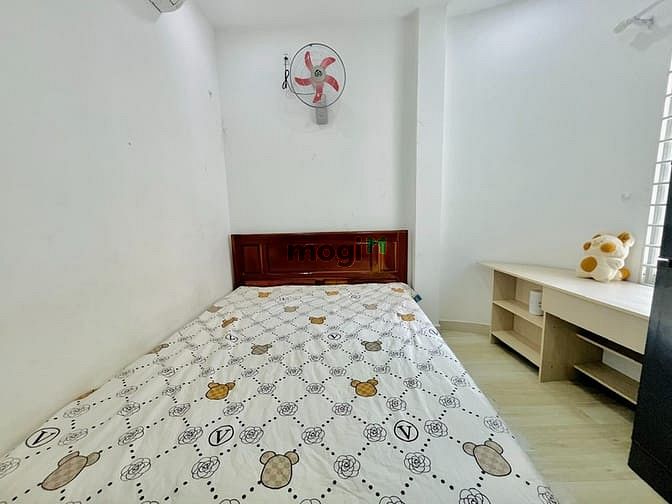 Hình ảnh (*Hình thật giá thật*) Studio full nội thất ngay Hồ Hảo Hớn