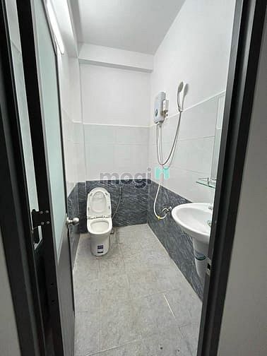 Hình ảnh Mb6623 nạp rút nhanh chóng 1PN Ban Công Hoàng Sa Tân Bình Gần Lotte Tân bình