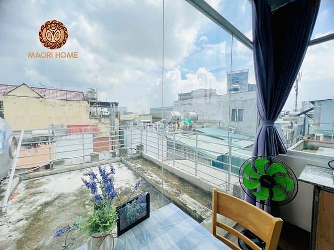 Hình ảnh Studio Cửa Sổ Kính View Triệu Đô Đối Diện Landmark Plus & VinHome