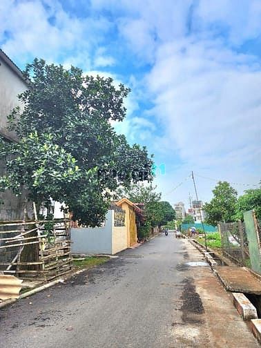 Hình ảnh Khuôn tiền hơn 2 tỷ-Nhà Cấp 4 -DT 48m-Đặng Xá-Ngõ thông, ô tô vào nhà