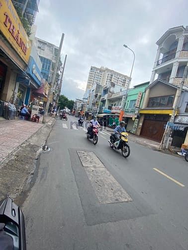 Hình ảnh Cho thuê Góc 2MT Phạm Văn Hai, p3, Tân Bình, SD 272m2, 5 tầng, 55trieu
