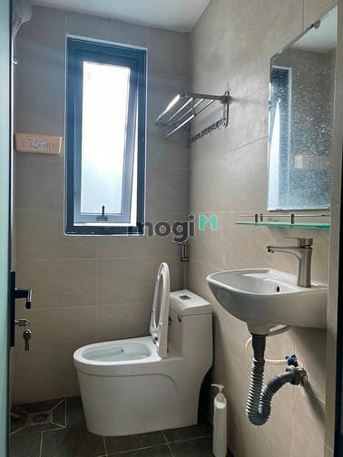 Hình ảnh Phòng full nội thất ngay Lê Trọng Tấn mới xây