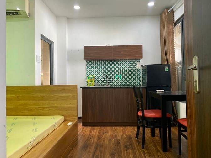 Hình ảnh Phòng full nội thất ngay Lê Trọng Tấn mới xây