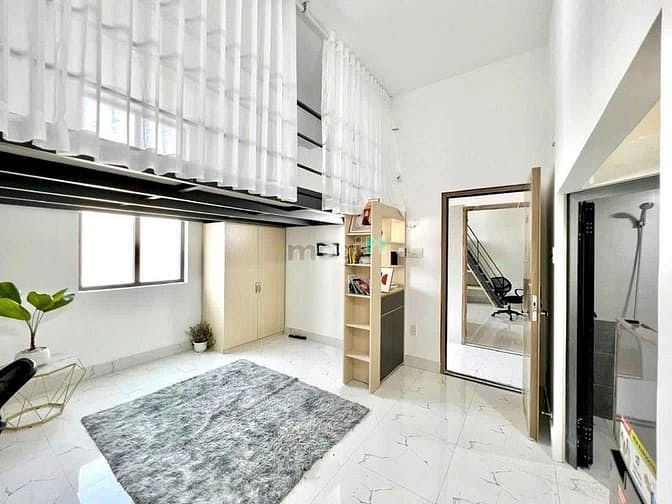 Hình ảnh Cho Thuê Căn Hộ Gác Cao Đứng Được Nằm Ngay Văn Lang CS3