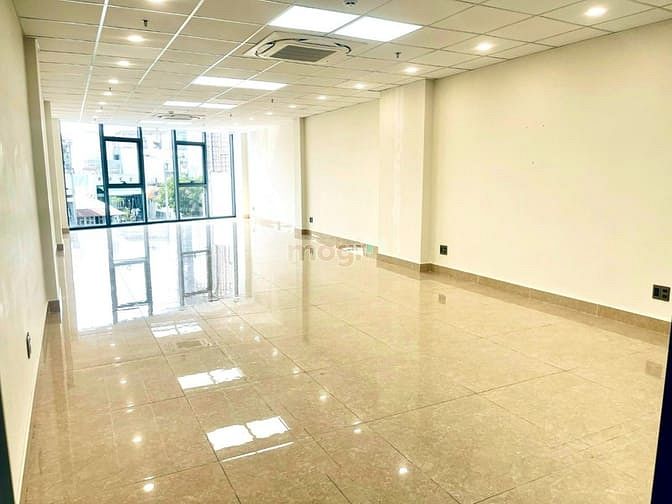 Hình ảnh Cho Thuê Nhà Mặt Tiền Cách Mạng Tháng 8, P10, Quận 3