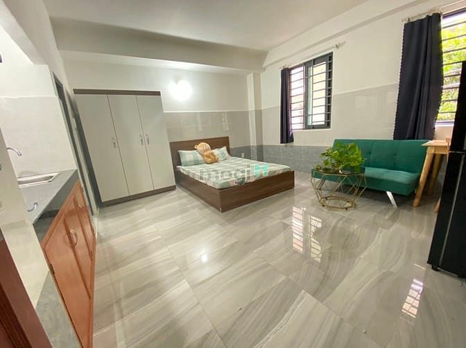 Hình ảnh Căn Hộ Mới Full Nội Thất Cửa Sổ Thoáng Tại P13 Tân Bình