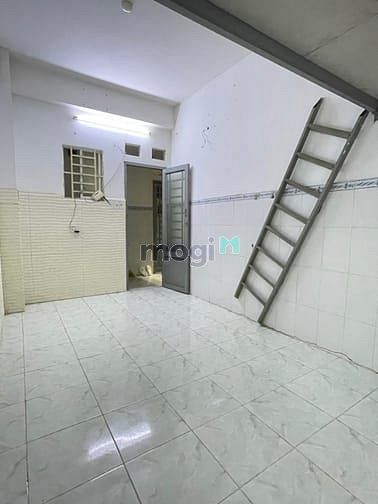 Hình ảnh Phòng cao cap 30m2 Ngay Tân Quý Đối Diện Aeon Tân Phú