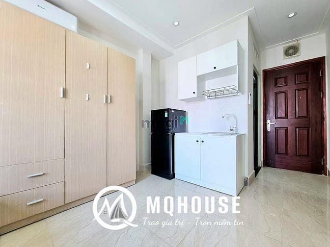 Hình ảnh Phòng Studio Cửa Sổ Lớn - Đầy Đủ Nội Thất - Quận 10