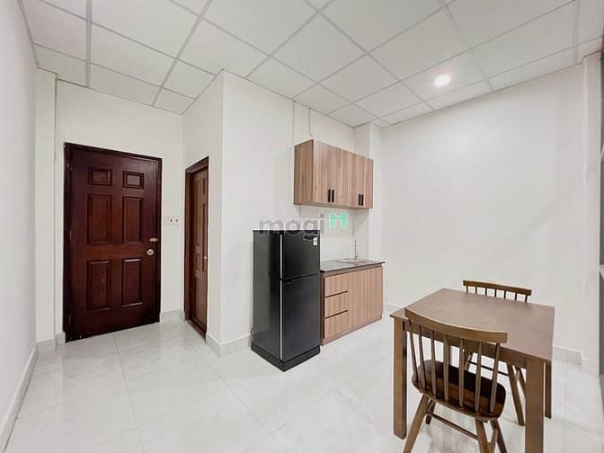 Hình ảnh Căn Hộ Tách Phòng Ngủ Ban Công Riêng Tại P12 Tân Bình
