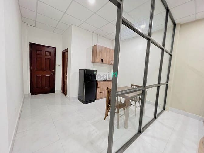 Hình ảnh Căn Hộ Tách Phòng Ngủ Ban Công Riêng Tại P12 Tân Bình