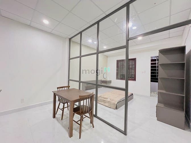 Hình ảnh Căn Hộ Tách Phòng Ngủ Ban Công Riêng Tại P12 Tân Bình