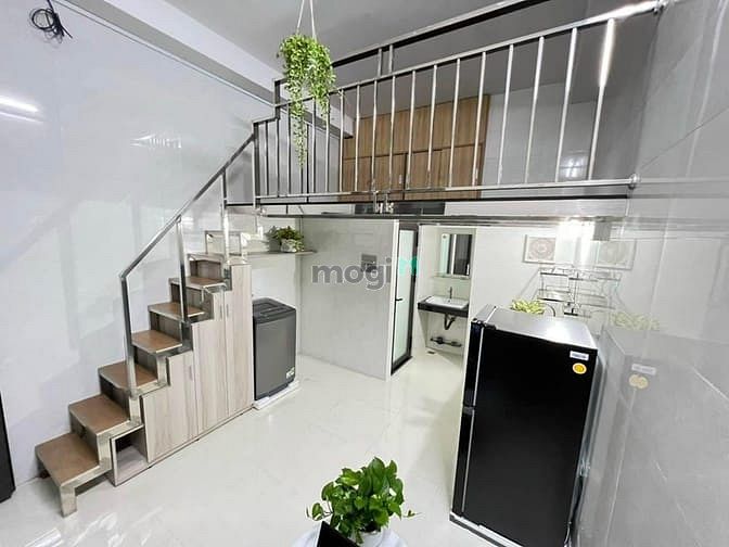 Hình ảnh DUPLEX nội thất đầy đủ gần ngay ĐH Hoa Sen Q10