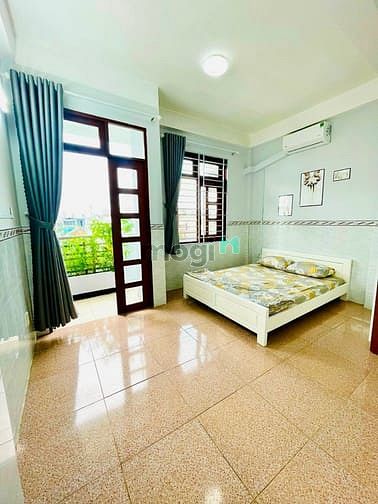 Hình ảnh Cho thuê 1 phòng ngủ tách bếp ban công lớn Lạc Long Quân Tân Bình