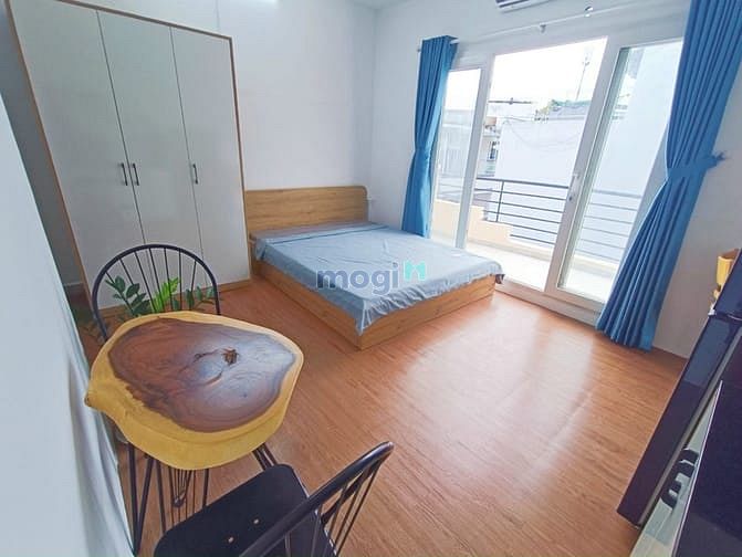 Hình ảnh Cho thuê CHDV mới 100% gần ĐH Huflit Quận 10