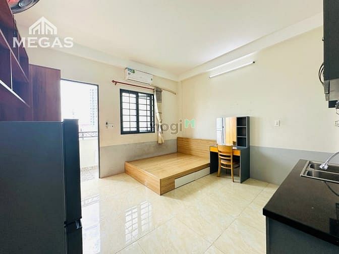 Hình ảnh Cho thuê Studio Ban Công Riêng ngay gần Đầm Sen - Thạch Lam
