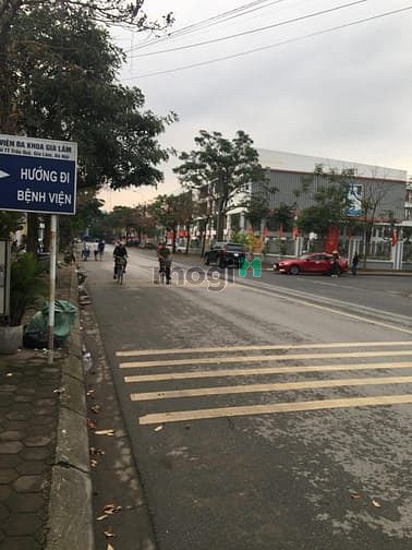 Hình ảnh Cho thuê nhà phố lô góc khu 31ha nằm ở trung tâm TT Trâu Quỳ, Gia Lâm.