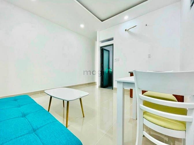 Hình ảnh 1PN 40m2 ban công cho thuê nội thất đầy đủ cạnh Phan Xích Long
