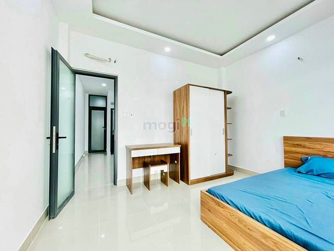 Hình ảnh 1PN 40m2 ban công cho thuê nội thất đầy đủ cạnh Phan Xích Long