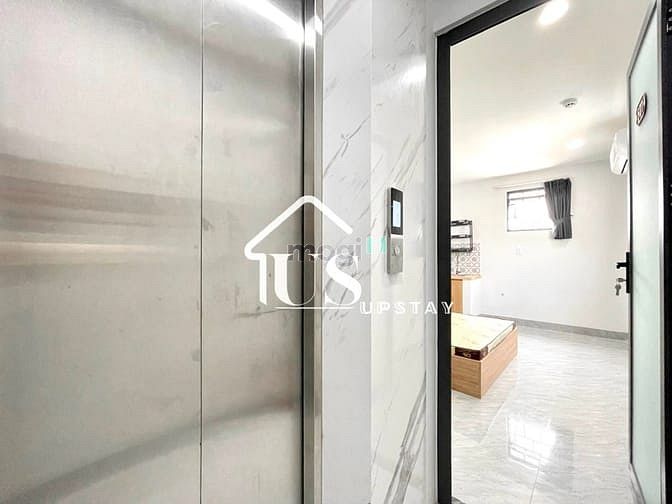 Hình ảnh Cho thuê Chdv cửa sổ gần Vòng Xoay Dân Chủ thang máy, full nội thất