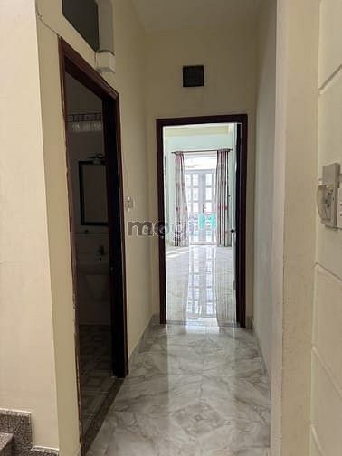 Hình ảnh Cho thuê nhà gần ĐH Văn Lang. DT 4x20m có 4pn. Giá 20tr/tháng