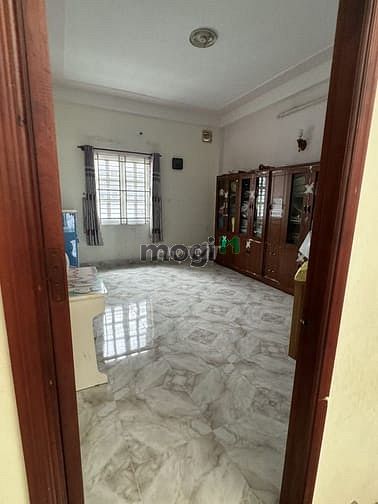 Hình ảnh Cho thuê nhà gần ĐH Văn Lang. DT 4x20m có 4pn. Giá 20tr/tháng