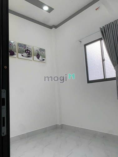 Hình ảnh Siêu Phẩm Nhà Đẹp Lung Linh Hoàng Diệu P6 Q4 ,SHR,Giá 2 tỷ 6 ,70m2