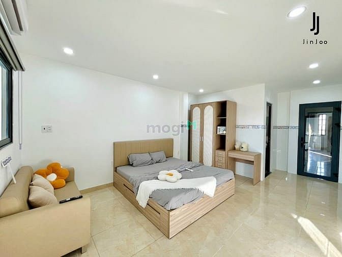 Hình ảnh Cho Thuê Căn Hộ Mới Full Nội Thất Ban Công Tại P4 Tân Bình