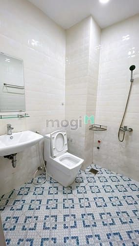 Hình ảnh Studio ban công cửa sổ lớn CMT8 Q3, kế ĐH Sư Phạm, Ga Sài Gòn