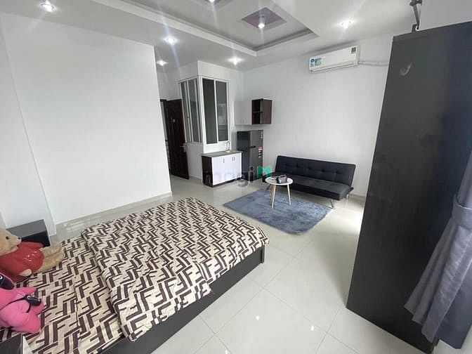 Hình ảnh Cách UEH 5 phút - CHDV lớn ban công giá Rẻ tiện Nghi