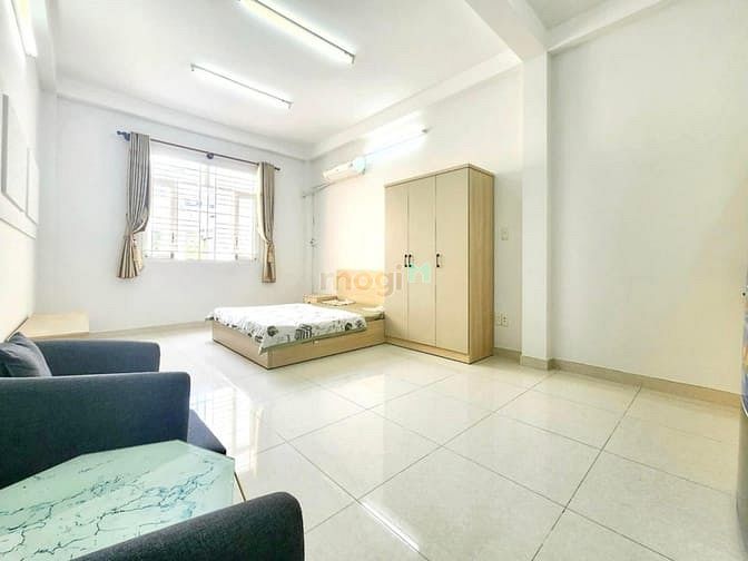 Hình ảnh Cho Thuê Studio 35m2 Full Nội Thất Ngay CV Lê Thị Riêng