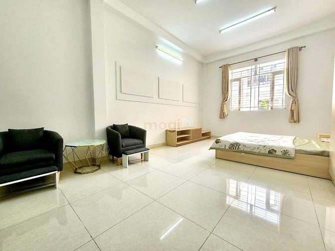 Hình ảnh Cho Thuê Studio 35m2 Full Nội Thất Ngay CV Lê Thị Riêng