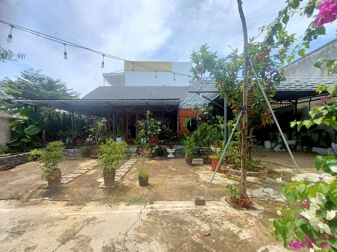 Hình ảnh Cho thuê quán 400m2 bán cafe quán ăn,quán nhậu Gần Sân Bay Liên Khương