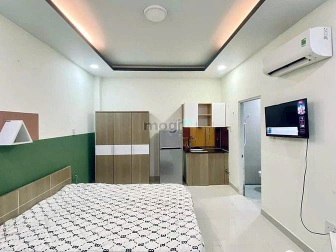 Hình ảnh Phòng cho sinh viên studio full nội thất cửa sổ lớn tách bếp Trung Sơn