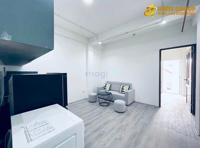Hình ảnh Cho Thuê Phòng Full Nội Thất Cửa Sổ Lớn Quận 5