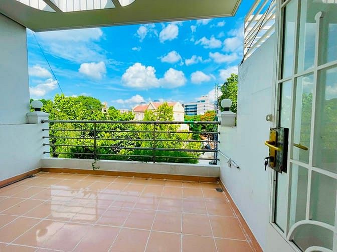 Hình ảnh Phòng trọ studio ban công khổng lồ