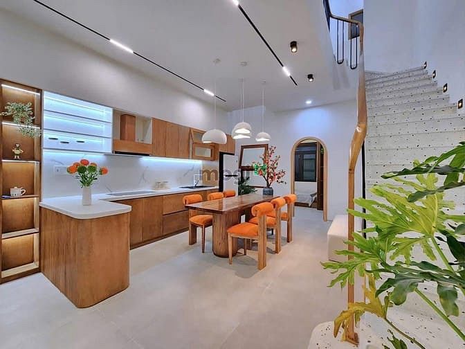 Hình ảnh Giáp Quận 10 - Gần chợ Tân Bình - Ngang 4,8M (60M2) - Hẻm thông LTK