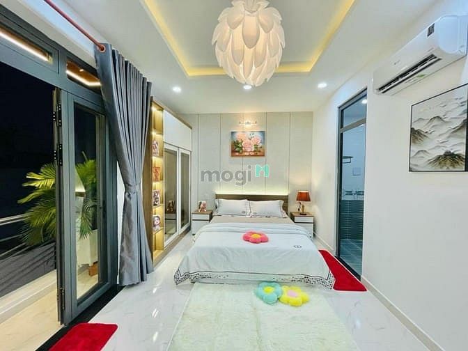 Hình ảnh Cần Bán Gấp Nhà 1/ Hoàng Hoa Thám Bình Thạnh