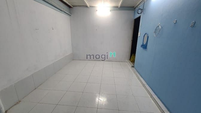 Hình ảnh (*Hình thật giá thật*) Studio trống ngay Phú Thuận
