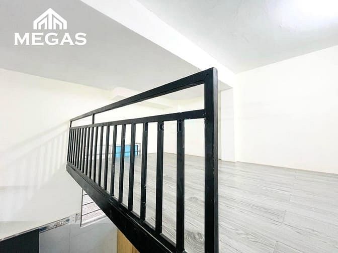 Hình ảnh Cho Thuê Căn Hộ Có Gác Full Nội Thất Ngay Trường Chinh