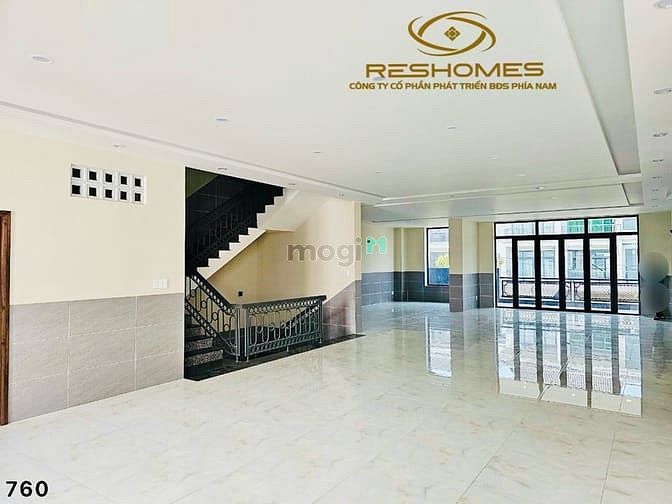 Hình ảnh Cho thuê biệt thự 1 trệt 2 lầu KDC Bửu Long mới hoàn thiện.